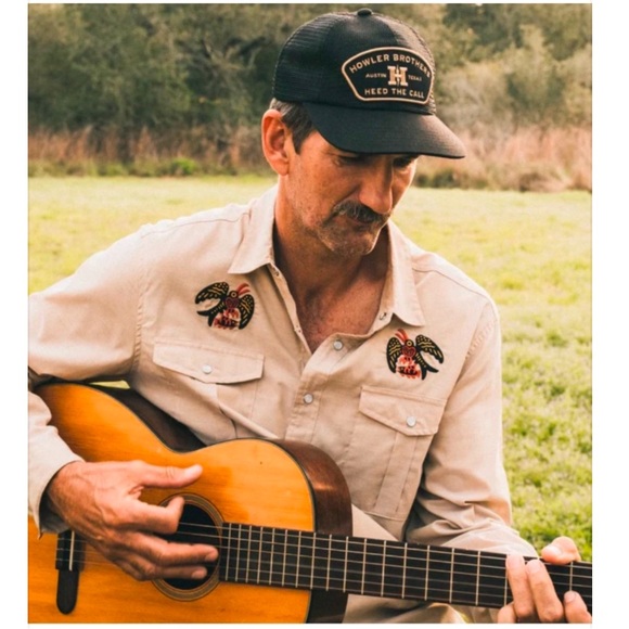 Howler Brothers GUACHO SNAPSHIRT. - Picture 1 of 11